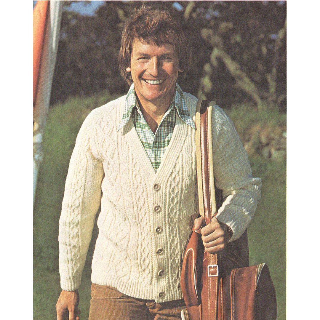 vintage knitting patterns download Day17Vintage B1081 family aran booklet