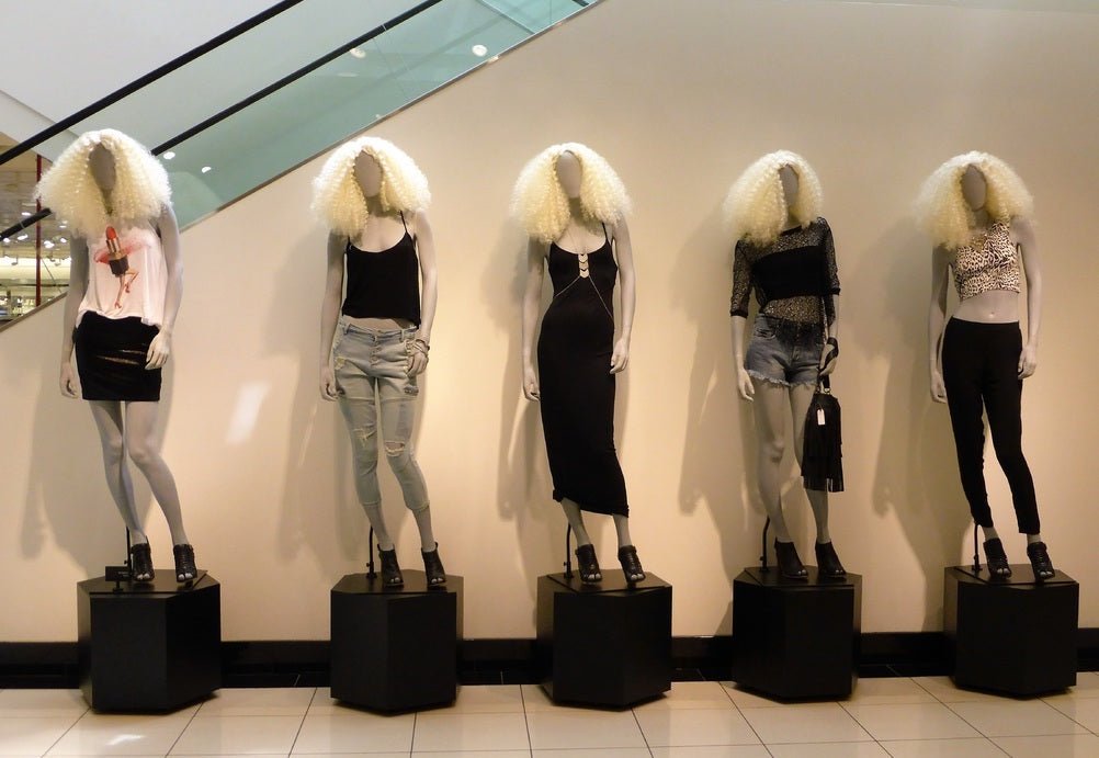 fast fashion display