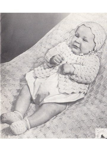 vintage knitting patterns download Day17Vintage K1019 Shell Crochet Baby Set